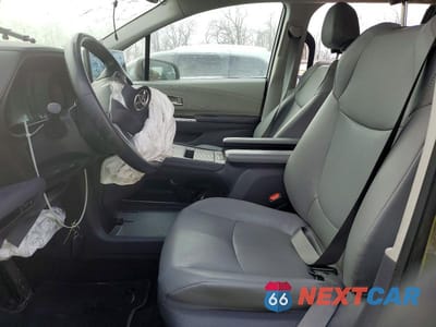 Zdjęcie 7 z 13 samochodu: 2021 TOYOTA SIENNA XLE VIN:5TDYRKEC6MS028704 - miniatura