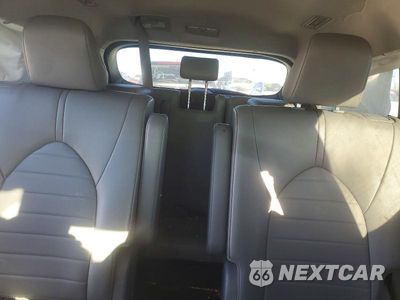 Zdjęcie 10 z 12 samochodu: 2022 TOYOTA HIGHLANDER XLE VIN:5TDGZRAH8NS558597 - miniatura