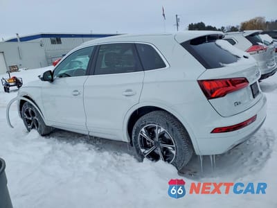 Drugie zdjęcie samochodu z przodu: 2019 AUDI Q5 PRESTIGE VIN:WA1CNAFY3K2140918 - miniatura