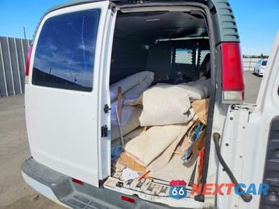 Zdjęcie 10 z 13 samochodu: 1998 CHEVROLET EXPRESS DELIVERY VAN VIN:1GCHG35R0W1063674 - miniatura