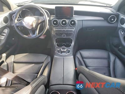 Zdjęcie 8 z 11 samochodu: 2018 MERCEDES-BENZ C 300 VIN:55SWF4JB6JU276488 - miniatura