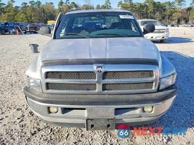 Piąte zdjęcie samochodu w środku: 2002 DODGE RAM 2500 VIN:3B7KC23622M211969 - miniatura