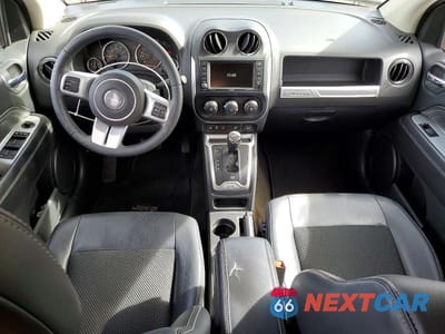 Zdjęcie 8 z 11 samochodu: 2016 JEEP COMPASS LATITUDE VIN:1C4NJDEB2GD658569 - miniatura