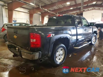 Trzecie zdjęcie samochodu z tyłu: 2012 CHEVROLET SILVERADO K1500 LT VIN:1GCRKSE71CZ207547 - miniatura