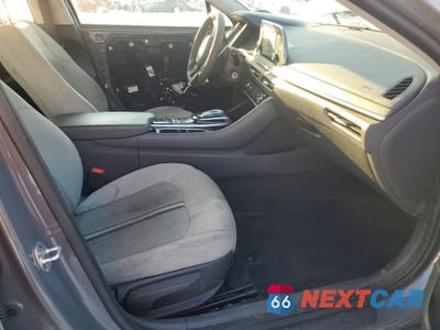 Zdjęcie 7 z 13 samochodu: 2021 HYUNDAI SONATA SE VIN:5NPEG4JA8MH114806 - miniatura