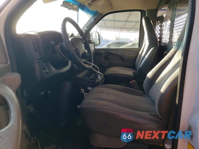 Zdjęcie 7 z 14 samochodu: 2005 CHEVROLET EXPRESS G1500 VIN:1GCFG15X151188675 - miniatura