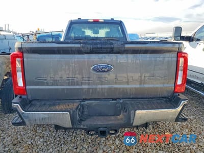 Zdjęcie 6 z 12 samochodu: 2026 FORD F450 SUPER DUTY VIN:1FT8W4DT6TEC03348 - miniatura
