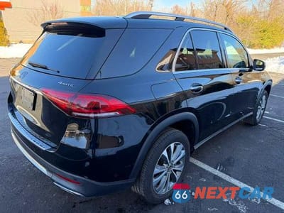 Trzecie zdjęcie samochodu z tyłu: 2020 MERCEDES-BENZ GLE 350 4MATIC VIN:4JGFB4KB4LA154215 - miniatura