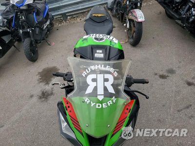 Piąte zdjęcie samochodu w środku: 2011 KAWASAKI ZX1000 J VIN:JKAZXCJ13BA003509 - miniatura