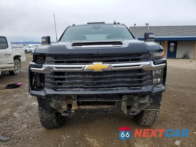 Piąte zdjęcie samochodu w środku: 2024 CHEVROLET SILVERADO K2500 HEAVY DUTY LT VIN:2GC1YNE72R1100618 - miniatura