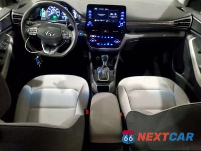 Zdjęcie 8 z 13 samochodu: 2021 HYUNDAI IONIQ BLUE VIN:KMHC65LC1MU261694 - miniatura