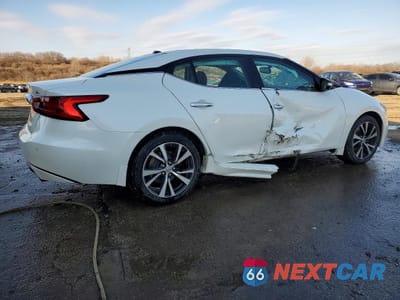 Trzecie zdjęcie samochodu z tyłu: 2018 NISSAN MAXIMA 3.5 SL VIN:1N4AA6AP9JC402590 - miniatura
