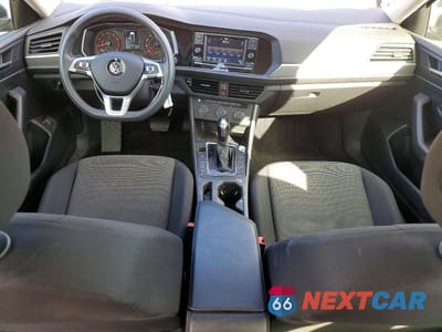Zdjęcie 8 z 11 samochodu: 2021 VOLKSWAGEN JETTA S VIN:3VWC57BU4MM089871 - miniatura