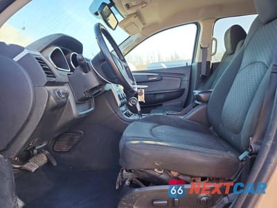 Zdjęcie 7 z 13 samochodu: 2012 CHEVROLET TRAVERSE LT VIN:1GNKRGED3CJ274396 - miniatura