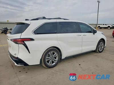Trzecie zdjęcie samochodu z tyłu: 2023 TOYOTA SIENNA XSE VIN:5TDXSKFC0PS077125 - miniatura