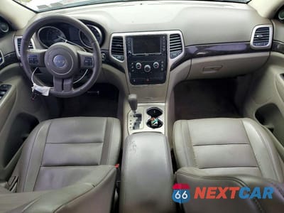 Zdjęcie 8 z 13 samochodu: 2013 JEEP GRAND CHEROKEE LAREDO VIN:1C4RJFAG8DC639105 - miniatura
