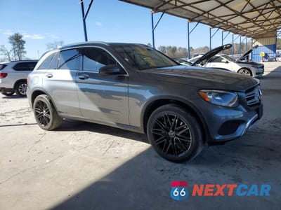 Czwarte zdjęcie samochodu z boku: 2016 MERCEDES-BENZ GLC 300 4MATIC VIN:WDC0G4KB7GF063986 - miniatura