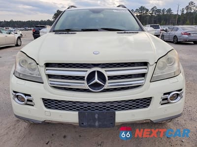 Piąte zdjęcie samochodu w środku: 2009 MERCEDES-BENZ GL 450 4MATIC VIN:4JGBF71E29A452304 - miniatura