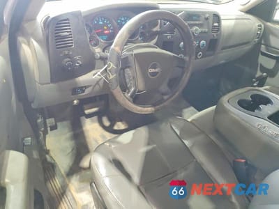 Zdjęcie 8 z 13 samochodu: 2011 GMC SIERRA C2500 HEAVY DUTY VIN:1GT21ZCG7BZ104955 - miniatura