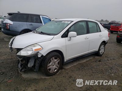 2011 NISSAN VERSA S 3N1BC1AP3BL464510 - główne zdjęcie licytacji z USA - miniatura