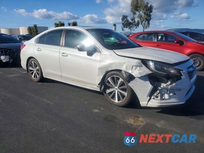 Czwarte zdjęcie samochodu z boku: 2018 SUBARU LEGACY 3.6R LIMITED VIN:4S3BNEN63J3020201 - miniatura
