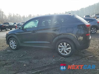 Drugie zdjęcie samochodu z przodu: 2019 HYUNDAI TUCSON VALUE VIN:KM8J33A44KU021150 - miniatura