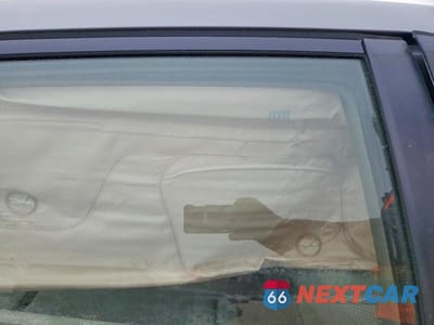 Zdjęcie 10 z 11 samochodu: 2010 HONDA INSIGHT EX VIN:JHMZE2H77AS002547 - miniatura