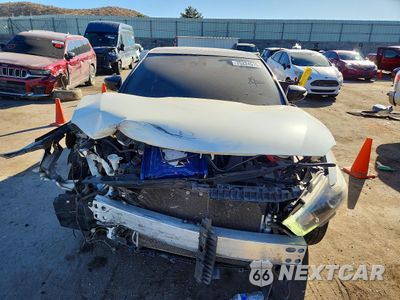 Piąte zdjęcie samochodu w środku: 2017 NISSAN MAXIMA 3.5S VIN:1N4AA6AP1HC405932 - miniatura