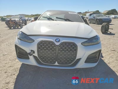 Piąte zdjęcie samochodu w środku: 2023 BMW M440I VIN:WBA53AT07PCL15110 - miniatura