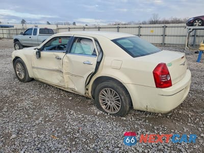 Drugie zdjęcie samochodu z przodu: 2010 CHRYSLER 300 TOURING VIN:2C3CA4CD6AH330601 - miniatura