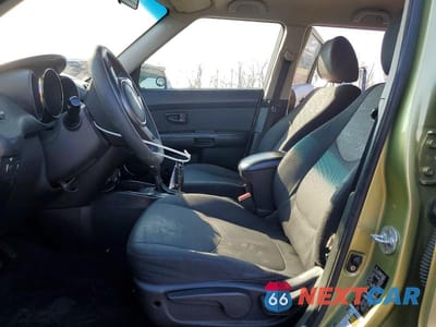 Zdjęcie 7 z 11 samochodu: 2011 KIA SOUL + VIN:KNDJT2A29B7331662 - miniatura