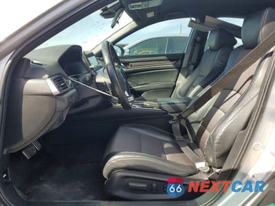 Zdjęcie 7 z 13 samochodu: 2018 HONDA ACCORD SPORT VIN:1HGCV1F3XJA148918 - miniatura