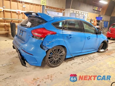 Trzecie zdjęcie samochodu z tyłu: 2017 FORD FOCUS RS VIN:WF0DP3TH4H4118442 - miniatura