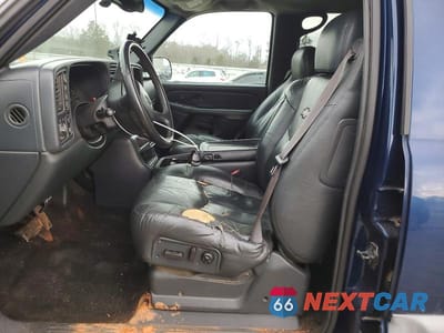 Zdjęcie 7 z 12 samochodu: 2002 CHEVROLET AVALANCHE K1500 VIN:3GNEK13T72G101411 - miniatura