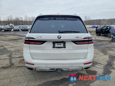 Zdjęcie 6 z 12 samochodu: 2023 BMW X7 XDRIVE40I VIN:5UX23EM04P9P81391 - miniatura