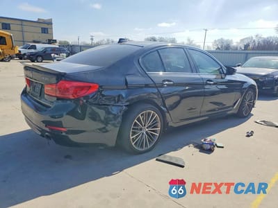 Trzecie zdjęcie samochodu z tyłu: 2018 BMW 530 I VIN:WBAJA5C59JWA39299 - miniatura
