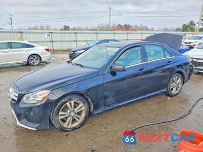 2015 MERCEDES-BENZ E 350 WDDHF5KB2FB088940 - główne zdjęcie licytacji z USA - miniatura