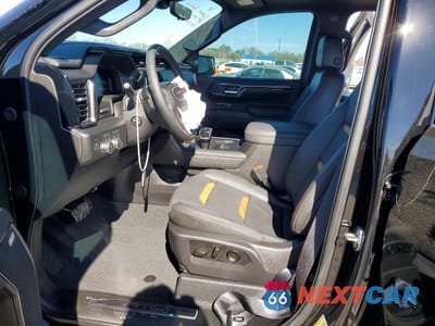 Zdjęcie 7 z 11 samochodu: 2026 GMC SIERRA K1500 AT4 VIN:3GTUUEEL5TG160414 - miniatura