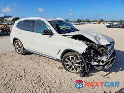 Czwarte zdjęcie samochodu z boku: 2019 BMW X3 XDRIVE30I VIN:5UXTR9C54KLD96449 - miniatura