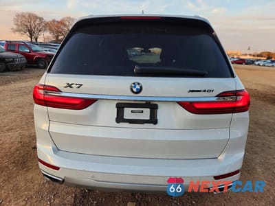 Zdjęcie 6 z 12 samochodu: 2020 BMW X7 XDRIVE40I VIN:5UXCW2C0XL9B11384 - miniatura