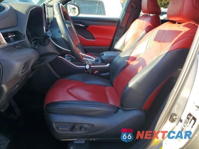 Zdjęcie 7 z 14 samochodu: 2021 TOYOTA HIGHLANDER XSE VIN:5TDLZRBHXMS099746 - miniatura