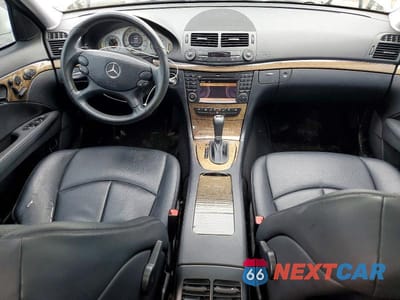 Zdjęcie 8 z 11 samochodu: 2009 MERCEDES-BENZ E 350 4MATIC VIN:WDBUF87XX9B399517 - miniatura