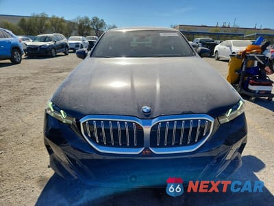 Piąte zdjęcie samochodu w środku: 2024 BMW 530 I VIN:WBA43FJ09RCS21194 - miniatura