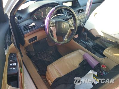 Zdjęcie 8 z 12 samochodu: 2011 HONDA ACCORD EXL VIN:1HGCP3F80BA029147 - miniatura