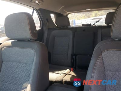 Zdjęcie 10 z 13 samochodu: 2022 CHEVROLET EQUINOX LT VIN:3GNAXKEV3NL106217 - miniatura