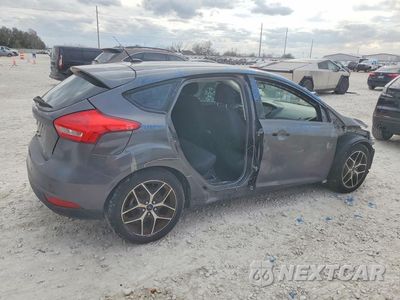 Trzecie zdjęcie samochodu z tyłu: 2018 FORD FOCUS SEL VIN:1FADP3M20JL246286 - miniatura