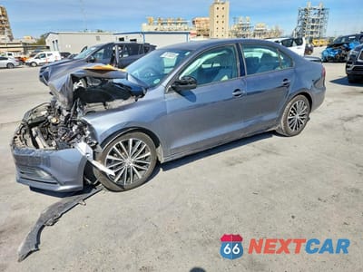2016 VOLKSWAGEN JETTA SPORT 3VWB17AJ7GM337419 - główne zdjęcie licytacji z USA - miniatura