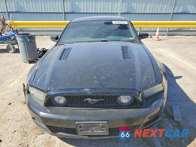 Piąte zdjęcie samochodu w środku: 2014 FORD MUSTANG GT VIN:1ZVBP8CF7E5315470 - miniatura