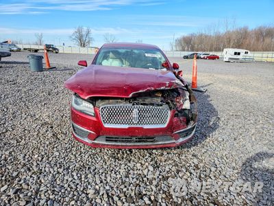 Piąte zdjęcie samochodu w środku: 2017 LINCOLN MKZ PREMIERE VIN:3LN6L5A91HR649972 - miniatura