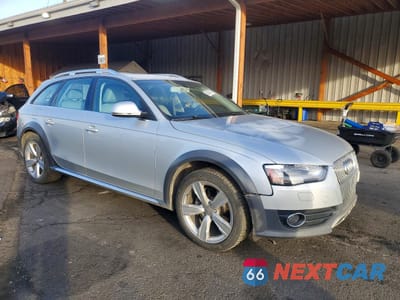 Czwarte zdjęcie samochodu z boku: 2014 AUDI A4 ALLROAD PREMIUM PLUS VIN:WA1UFAFL0EA098482 - miniatura